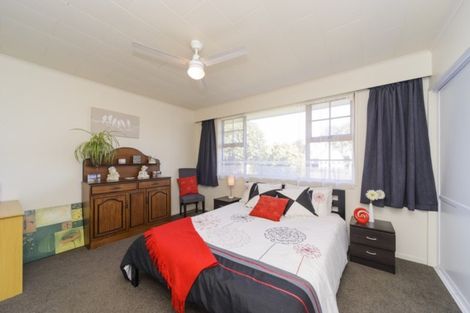 Photo of property in 108 Benmore Avenue, Cloverlea, Palmerston North, 4412