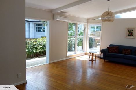 Photo of property in 1/19 Bowman Road, Forrest Hill, Auckland, 0620