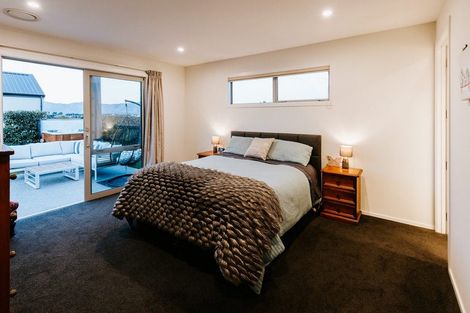Photo of property in 8 Mcdonald Street, Wanaka, 9305