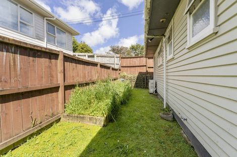 Photo of property in 9 Massey Street, Tawa, Wellington, 5028