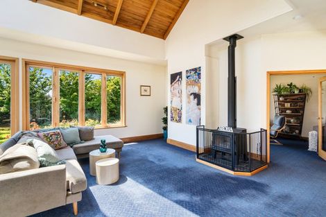 Photo of property in 77 Whitby Road, Wakefield, 7025