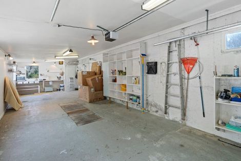 Photo of property in 39 Coates Street, Tawa, Wellington, 5028