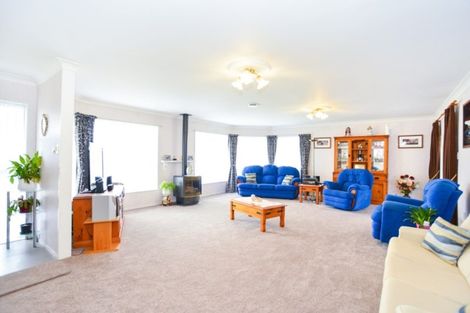 Photo of property in 227 Tudor Avenue, Mayfair, Hastings, 4122