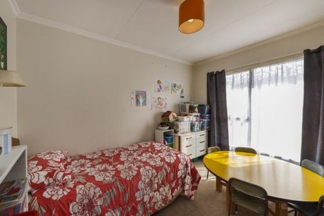 Photo of property in 11 Sandstrom Grove, Feilding, 4702