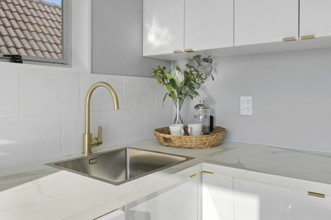 Photo of property in 1/18 Gibson Drive, Hornby, Christchurch, 8042