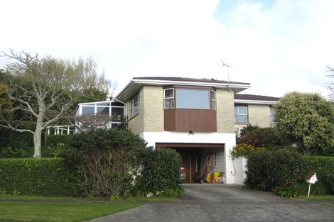 Photo of property in 9 Tiverton Crescent, Whalers Gate, New Plymouth, 4310