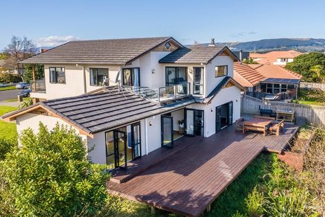 Photo of property in 106 Pacific Drive, Fitzherbert, Palmerston North, 4410