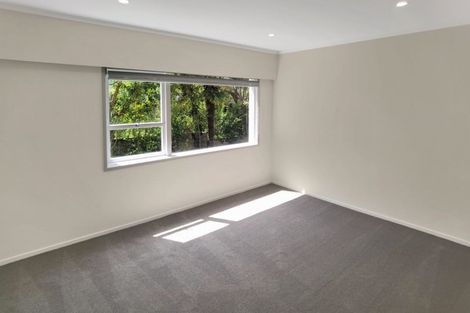 Photo of property in 2/27 Waitemata Road, Hauraki, Auckland, 0622
