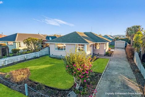 Photo of property in 19 Glenora Place, Hornby, Christchurch, 8042
