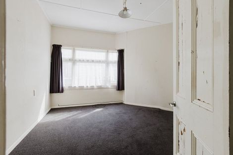 Photo of property in 23 Bourke Street, Palmerston North, 4410