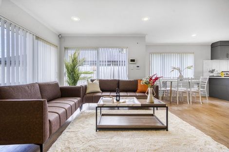 Photo of property in 16 Hihi Avenue, Takanini, 2112