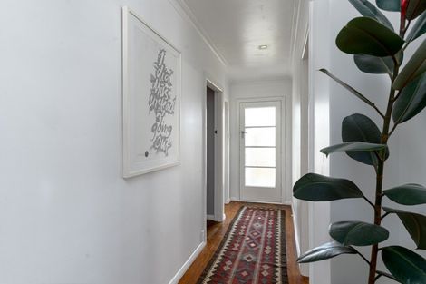 Photo of property in 46 Woodward Street East, Featherston, 5710