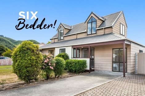 Photo of property in 3 Laredo Grove, Totara Park, Upper Hutt, 5018