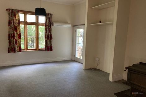 Photo of property in 52 Timaru Road, Waimate, 7924