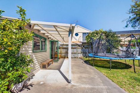 Photo of property in 13-14 Meeanee Quay, Westshore, Napier, 4110