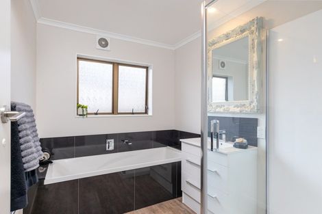 Photo of property in 6 Byron Place, Stoke, Nelson, 7011