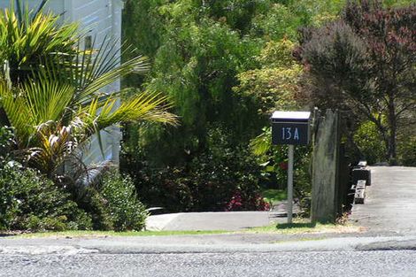 Photo of property in 13a Rodney Road, Northcote Point, Auckland, 0627