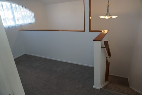 Photo of property in 1/70 Uxbridge Road, Mellons Bay, Auckland, 2014