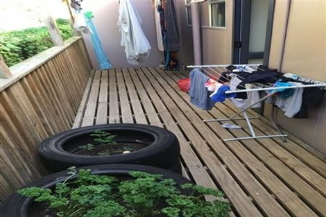 Photo of property in 6/57 Carrington Street, Lower Vogeltown, New Plymouth, 4310