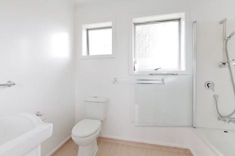 Photo of property in 5 Julian Place, Otara, Auckland, 2023