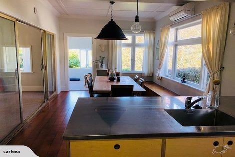 Photo of property in 25 Cobden Road, Bluff Hill, Napier, 4110