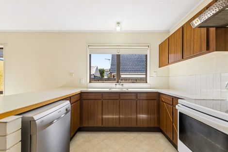 Photo of property in 1/12 Bungalore Place, Half Moon Bay, Auckland, 2012