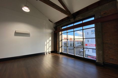 Photo of property in 1 Davy Street, Carterton, 5713