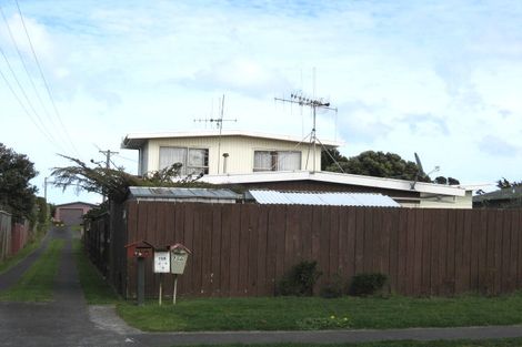 Photo of property in 75c Matai Street, Castlecliff, Whanganui, 4501