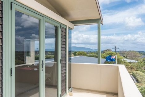 Photo of property in 87 Winara Avenue, Waikanae, 5036