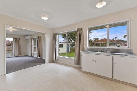 Photo of property in 5 Kawau Crescent, Bromley, Christchurch, 8062