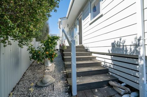 Photo of property in 108 Tamatea Road, Taupo, 3330
