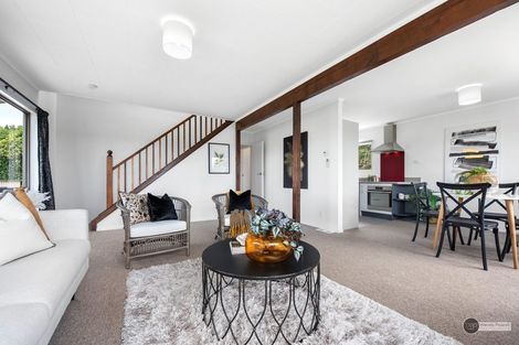 Photo of property in 47 Pokohiwi Road, Normandale, Lower Hutt, 5010