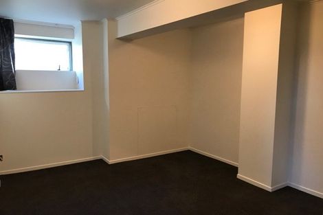 Photo of property in 32 Roick Parade, Glen Eden, Auckland, 0602