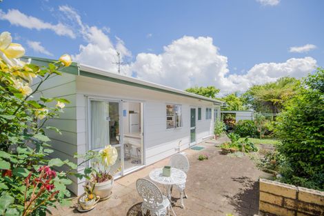 Photo of property in 3/91 Lynwood Road, New Lynn, Auckland, 0600