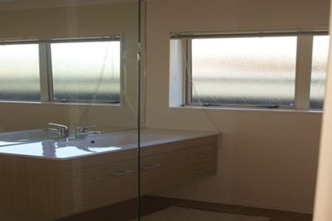 Photo of property in 683 Gloucester Road, Papamoa Beach, Papamoa, 3118