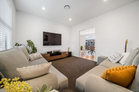 Photo of property in 2 Guyon Street, Marshland, Christchurch, 8083