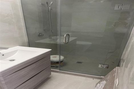 Photo of property in 25 Stitchbird Crescent, Papakura, 2110