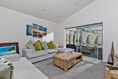 Photo of property in 63 Bayside Drive, Browns Bay, Auckland, 0630