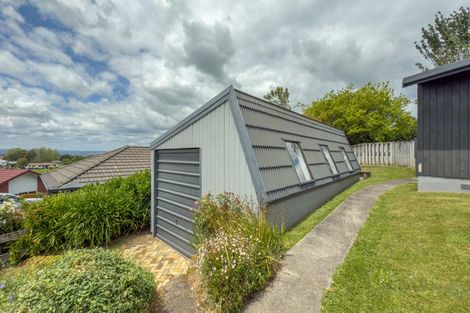 Photo of property in 16 Hillcrest Street, Tirau, 3410