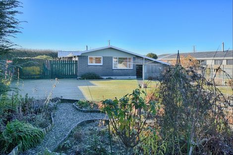 Photo of property in 14 Frank Street, Gore, 9710