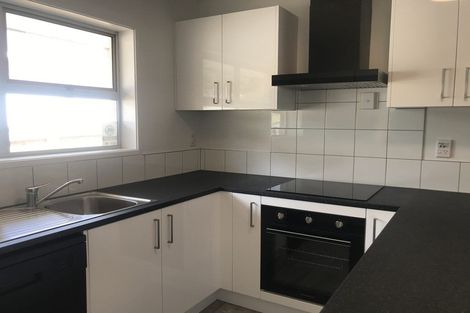 Photo of property in 2/86 Archers Road, Glenfield, Auckland, 0629