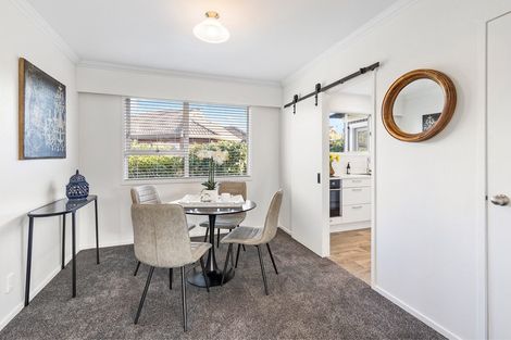 Photo of property in 2/45 Glenmore Road, Sunnyhills, Auckland, 2010