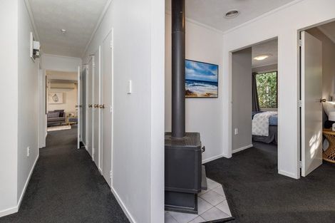 Photo of property in 5 Paneta Street, Paekakariki, 5034