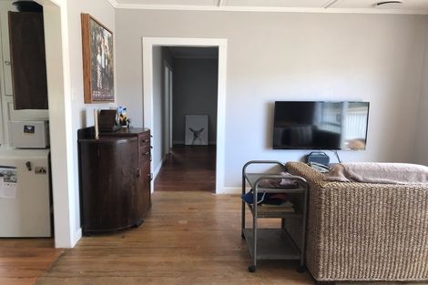 Photo of property in 2 Turenne Street, Inner Kaiti, Gisborne, 4010