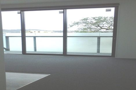 Photo of property in 11b Caroline Street, Mount Victoria, Wellington, 6011