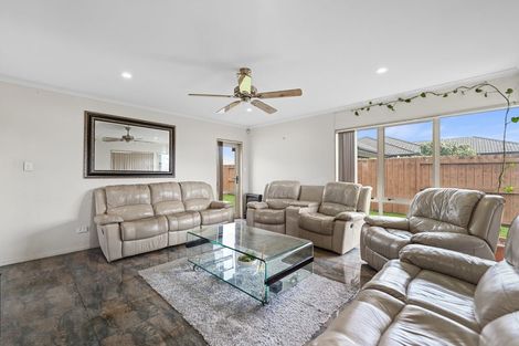 Photo of property in 9 Carribean Place, Papamoa Beach, Papamoa, 3118