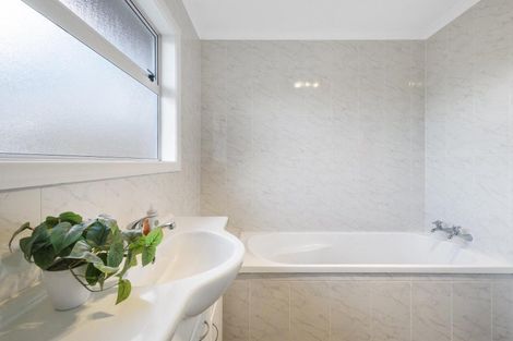 Photo of property in 16 Kauri Crescent, Matamata, 3400