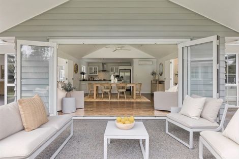 Photo of property in 40 Stonebridge Way, Pyes Pa, Tauranga, 3112