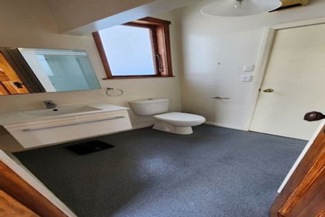 Photo of property in 13 Toru Street, Lyall Bay, Wellington, 6022