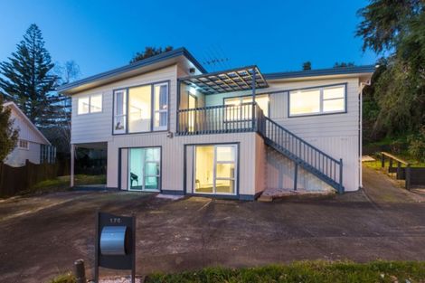 Photo of property in 176 Ti Rakau Drive, Pakuranga Heights, Auckland, 2010